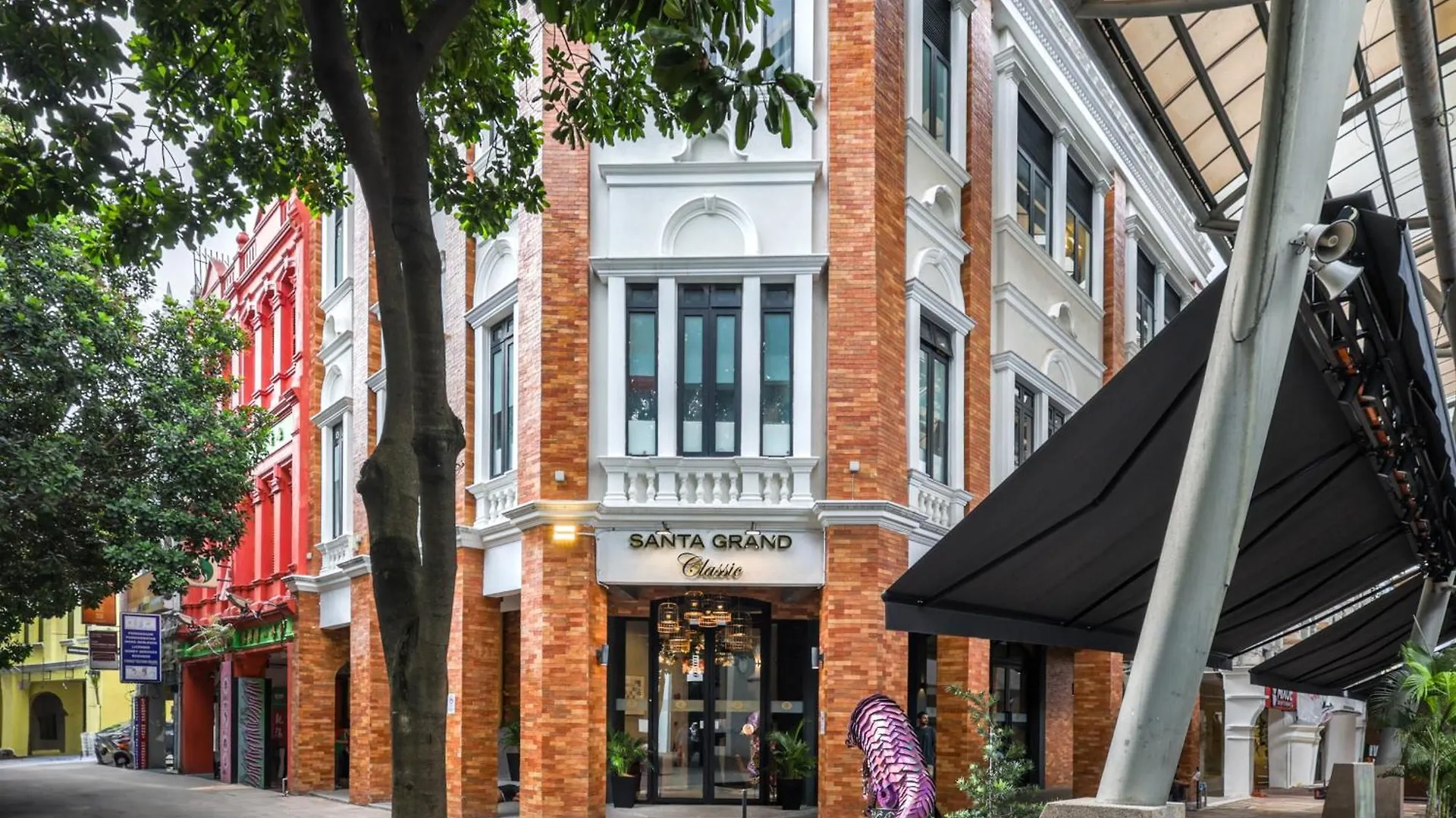 Santa Grand Classic Kuala Lumpur, Chinatown location